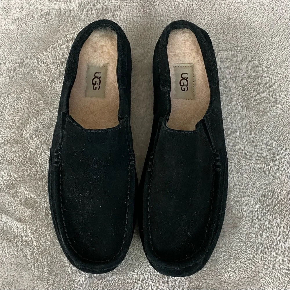 UGG Alamar Men Clog Slippers Size 8 Black Suede Shearling Sheepskin Slip On NEW